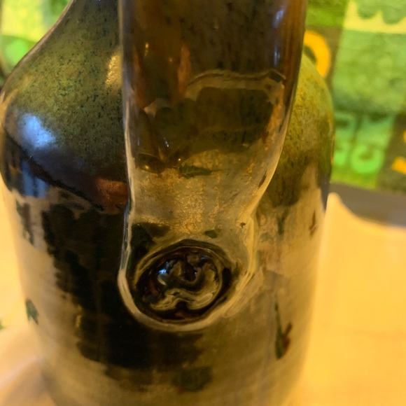 Decanter & 6 Pottery Drinking Vessels - Picture 9 of 11